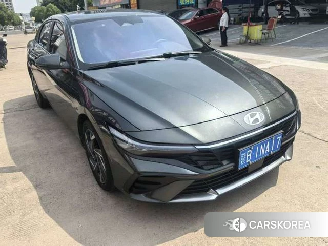 Hyundai Elantra 2024 Черный из Китая, фото 4