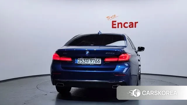 BMW 5 Series (G30) id 3551759 из Кореи 14