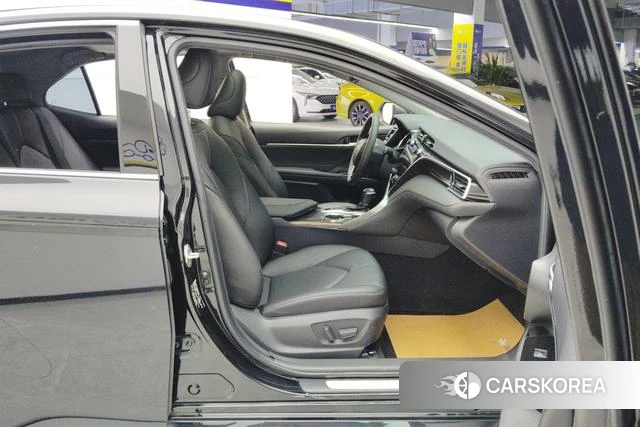 Toyota Camry id 3857667 из Китая 11