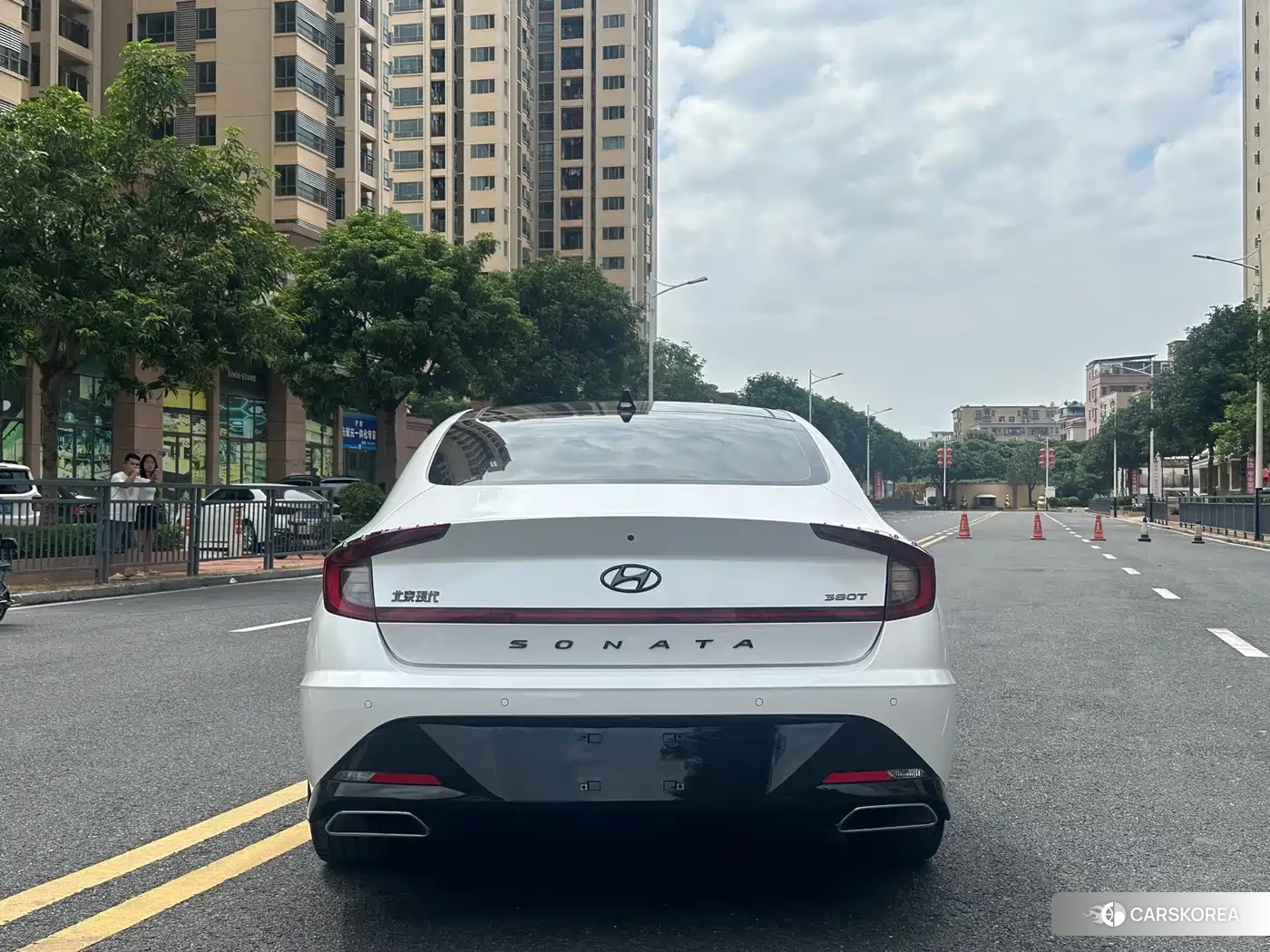 Hyundai Sonata 2022 Белый из Китая, фото 6