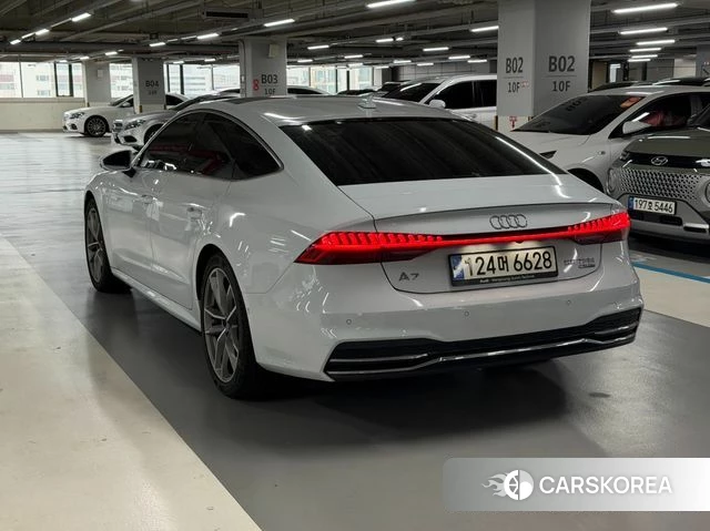 Audi A7 (4K) id 4529904 из Кореи 14
