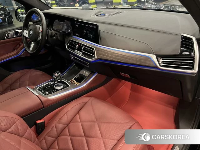 BMW X5 2023 Черный из Китая, фото 4