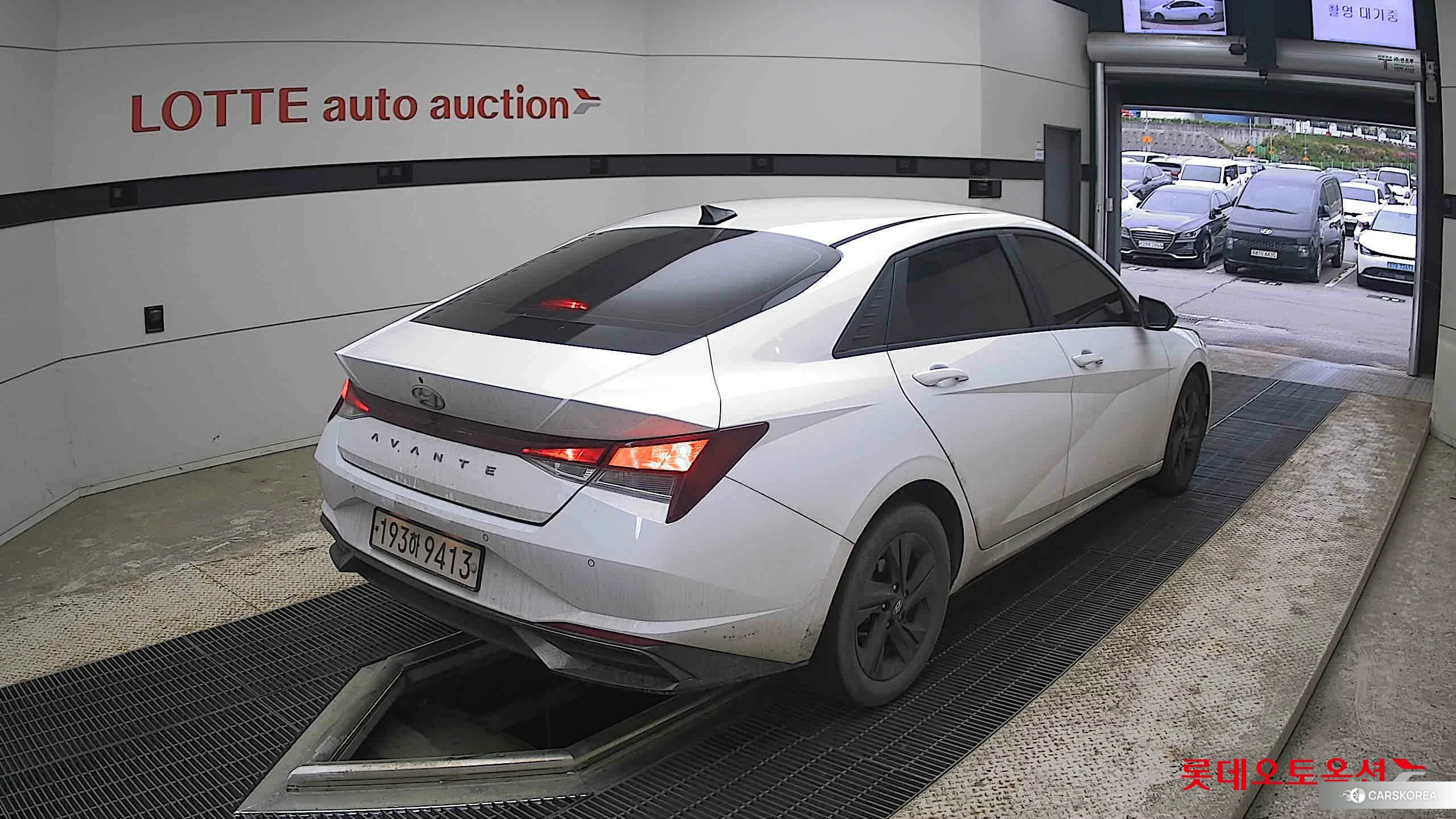 Hyundai Avante id 4289382 из Кореи 32