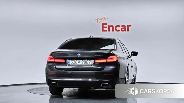 BMW 5 Series (G30) id 3865820 из Кореи 14