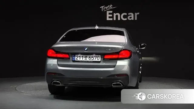 BMW 5 Series (G30) id 3670481 из Кореи 14