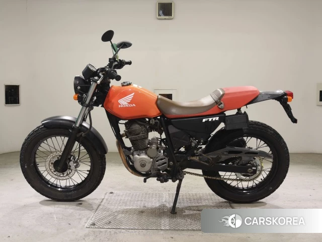 Honda FTR223 2015 из Японии, фото 2