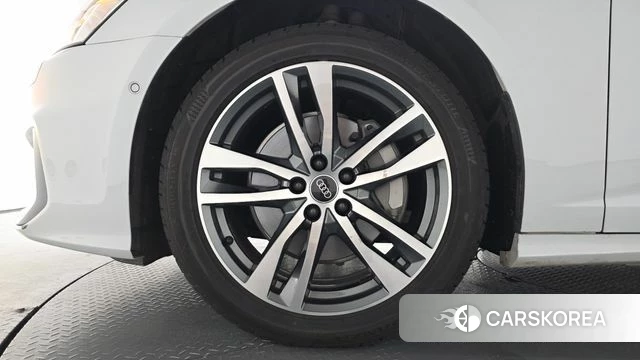 Audi A6 (C8) id 4428681 из Кореи 27