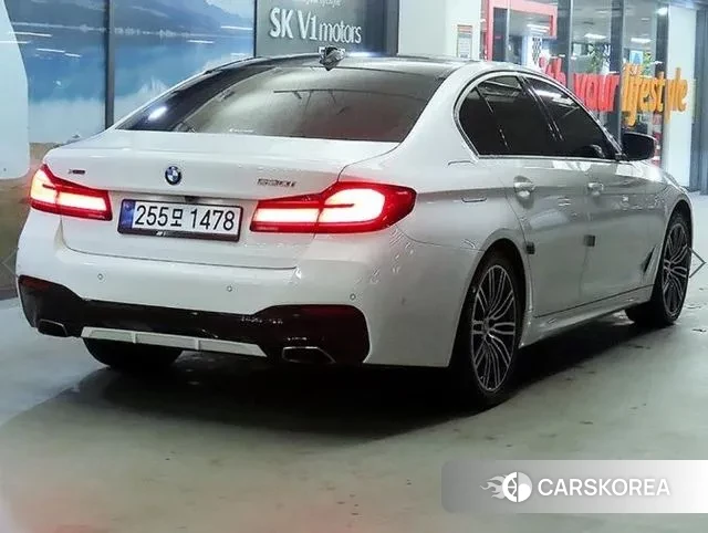 BMW 5 Series (G30) id 3687044 из Кореи 13