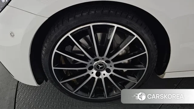 Mercedes-Benz E-Class W213 id 3675189 из Кореи 14