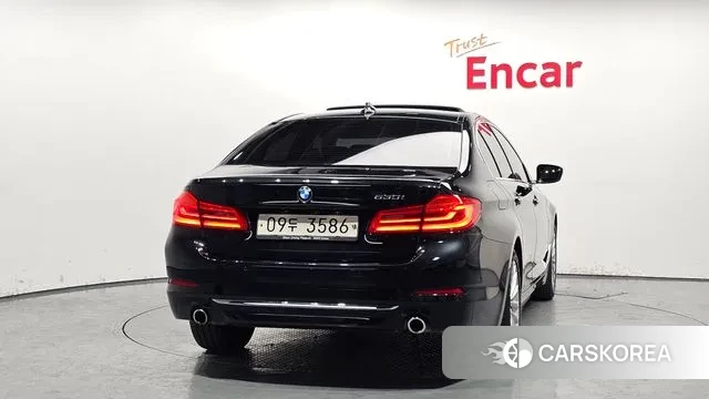 BMW 5 Series (G30) id 3563130 из Кореи 14