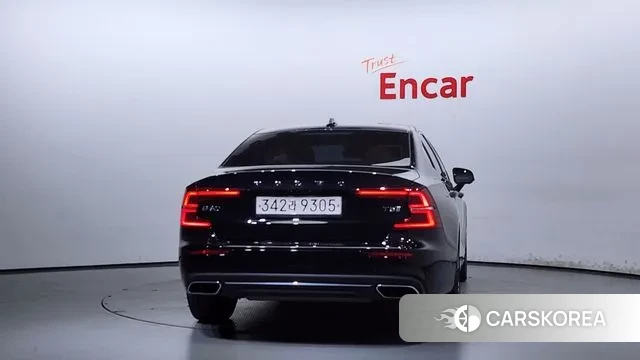 Volvo S60 3rd generation id 2976619 из Кореи 14