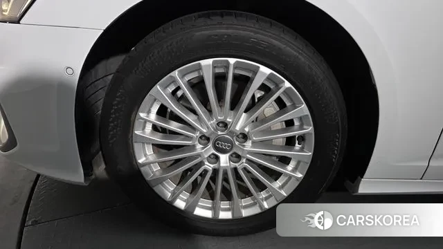 Audi A6 (C8) id 3473659 из Кореи 14