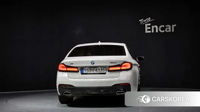 BMW 5 Series (G30) id 3746053 из Кореи 14