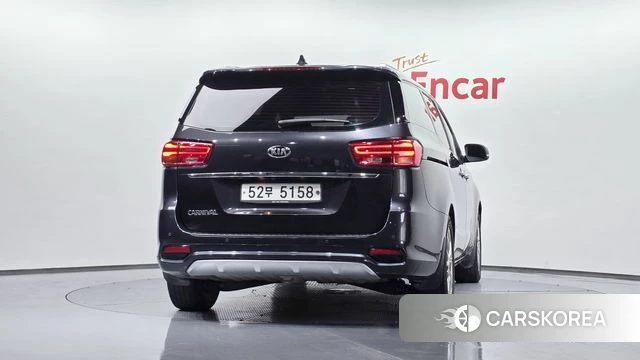 Kia The New Carnival id 4245966 из Кореи 14