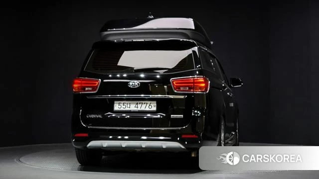 Kia The New Carnival id 4269170 из Кореи 23