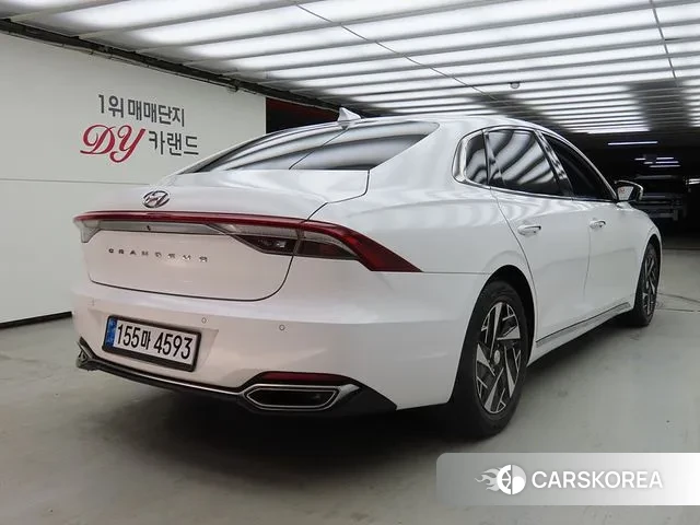 Hyundai The New Grandeur IG Hybrid id 3577158 из Кореи 14