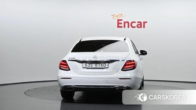 Mercedes-Benz E-Class W213 id 4318318 из Кореи 24