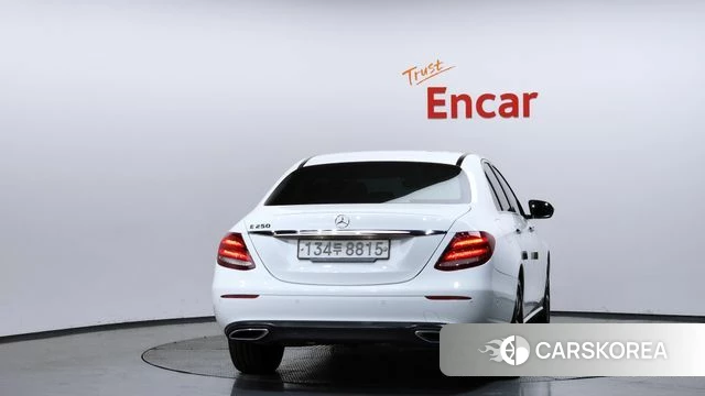 Mercedes-Benz E-Class W213 id 4317524 из Кореи 30