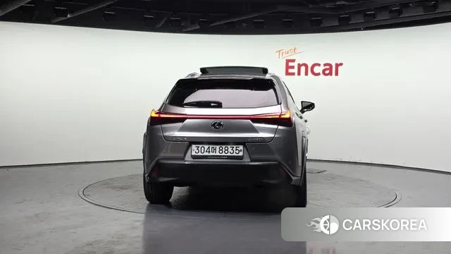 Lexus UX250h id 3562969 из Кореи 14