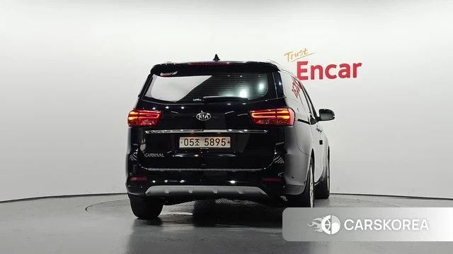 Kia The New Carnival id 4615376 из Кореи 14