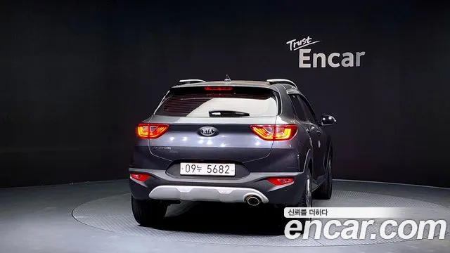 Kia Stonic id 2827300 из Кореи 14