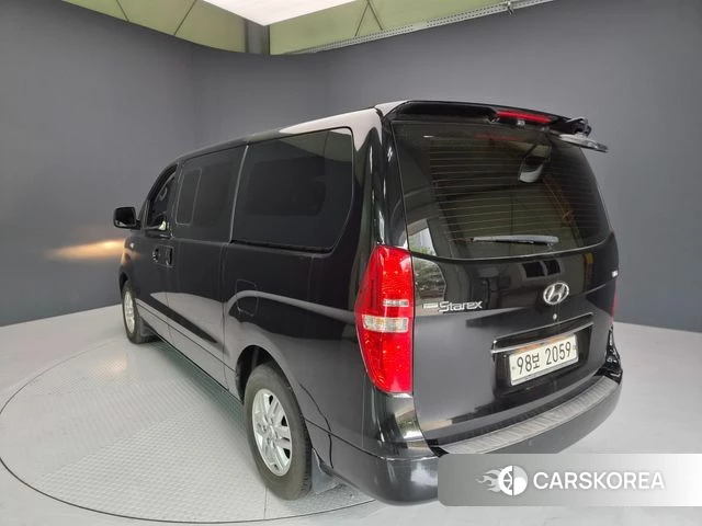 Hyundai The New Grand Starex id 4547783 из Кореи 14