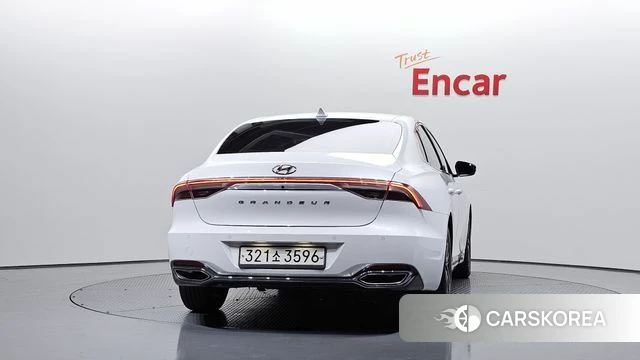 Hyundai The New Grandeur IG id 4864137 из Кореи 27