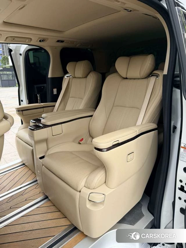 Toyota Wilfa id 4342017 из Китая 8