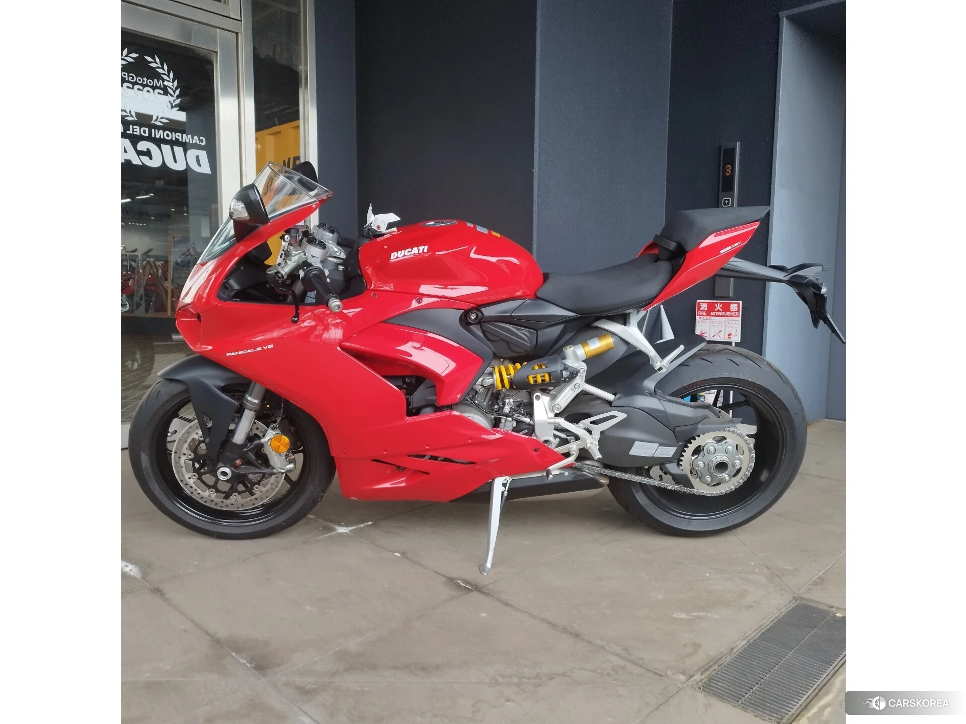 Ducati PANIGALE V2 2020 из Японии, фото 3