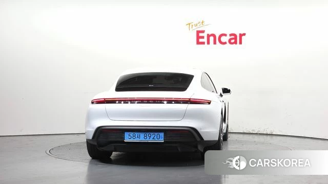 Porsche Taycan id 4303308 из Кореи 26