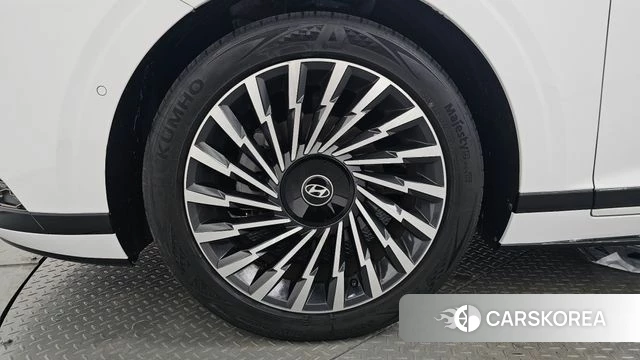 Hyundai Grandeur Hybrid (GN7) id 4308450 из Кореи 28