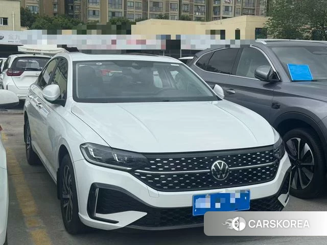 Volkswagen Lavida 2025 Белый из Китая, фото 4