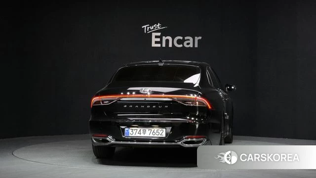 Hyundai The New Grandeur IG id 3923354 из Кореи 14