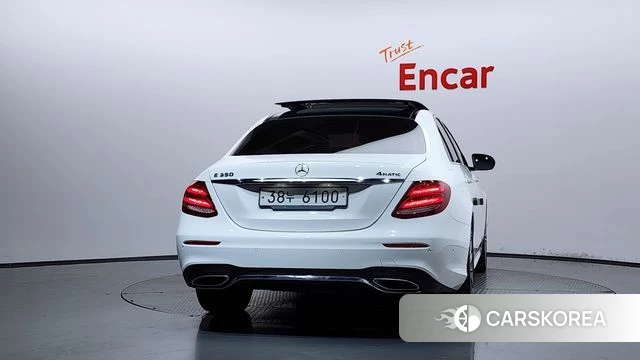 Mercedes-Benz E-Class W213 id 4530514 из Кореи 28