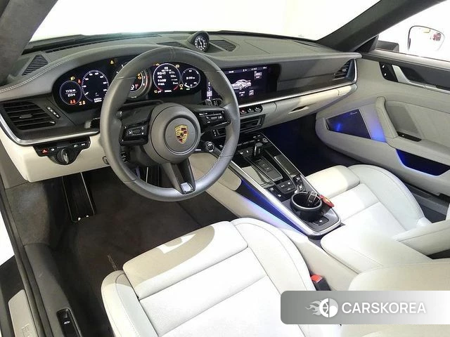 Porsche 911(992) id 4202589 из Кореи 14