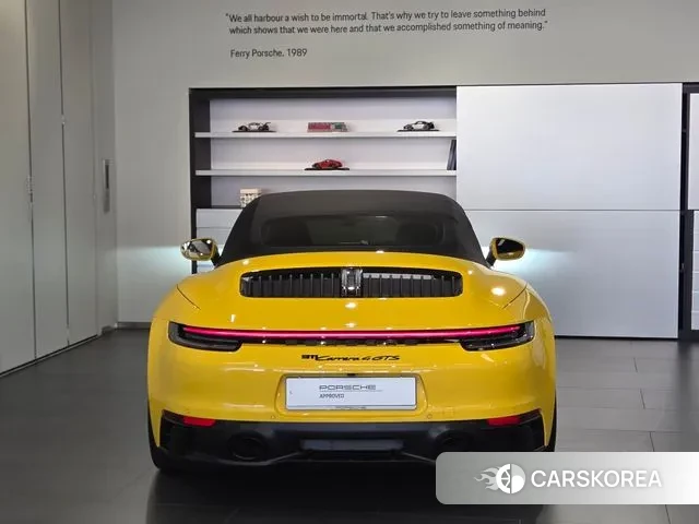 Porsche 911(992) 2024 Желтый из Кореи, фото 6