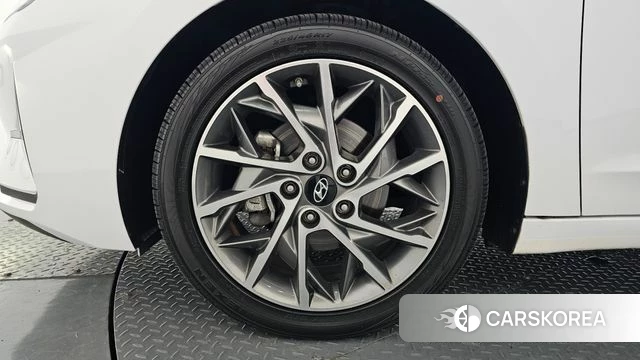 Hyundai The New Avante AD id 4294724 из Кореи 32