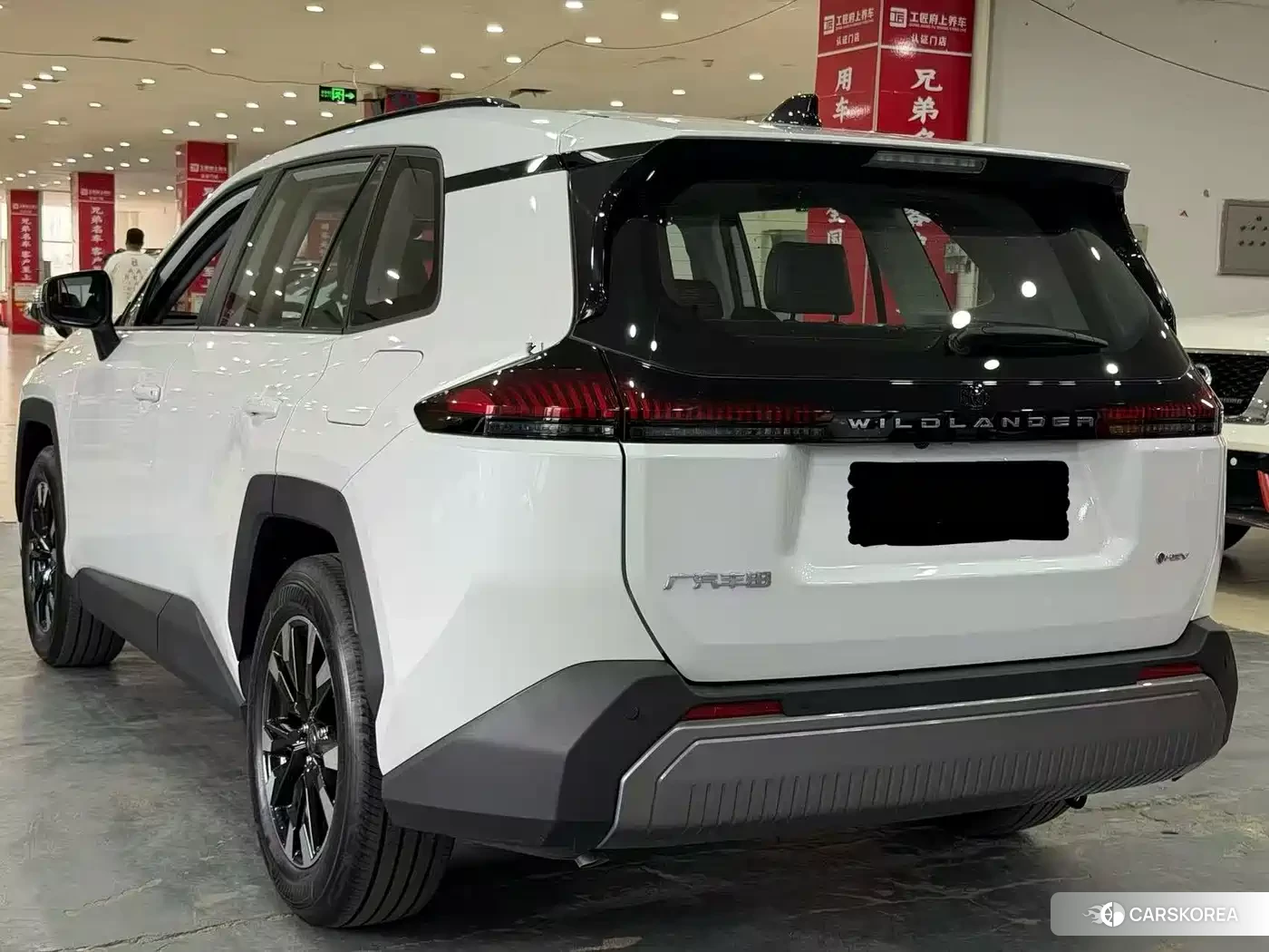 Toyota Wildlander 2026 Белый из Китая, фото 4