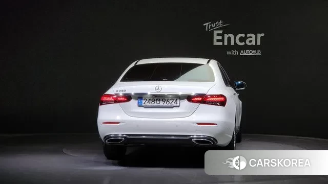 Mercedes-Benz E-Class W213 id 2959475 из Кореи 14