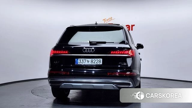 Audi Q7 (4M) id 4194632 из Кореи 34