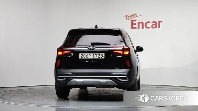 Kia Seltos id 3612284 из Кореи 14