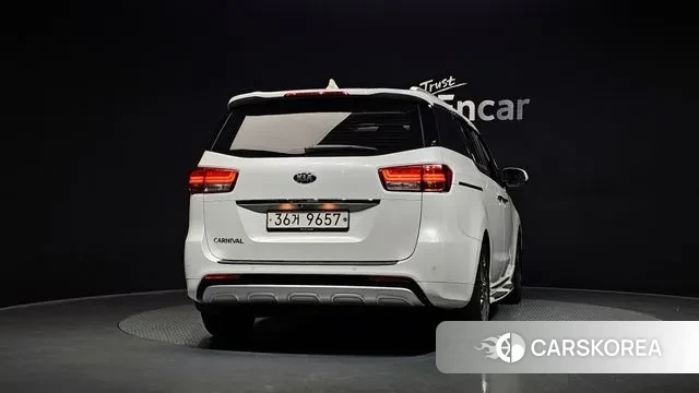 Kia All New Carnival id 3718853 из Кореи 14