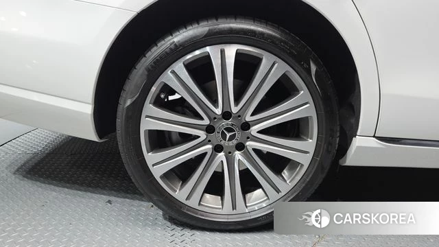 Mercedes-Benz E-Class W213 id 3940400 из Кореи 14