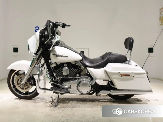 Проданный Harley-Davidson Street Glide FLHX1580 2011 из Японии
