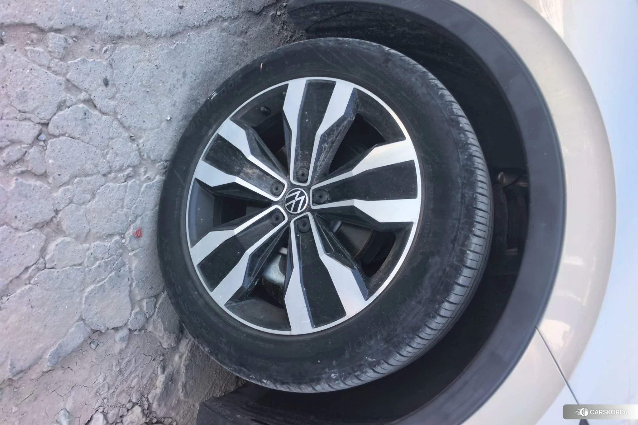 Volkswagen Tiguan L id 4441352 из Китая 11