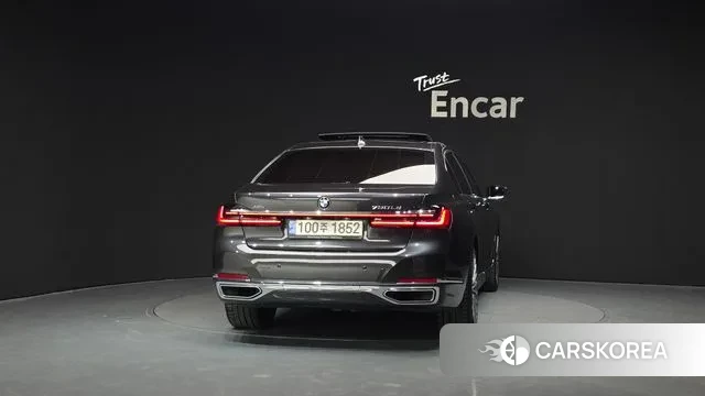 BMW 7 Series (G11) id 2964695 из Кореи 14