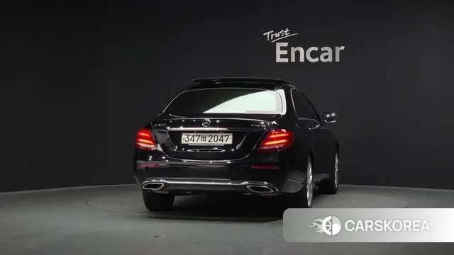 Mercedes-Benz E-Class W213 id 3661660 из Кореи 14