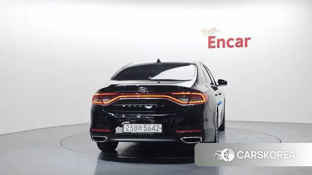 Hyundai Grandeur IG id 3879610 из Кореи 14