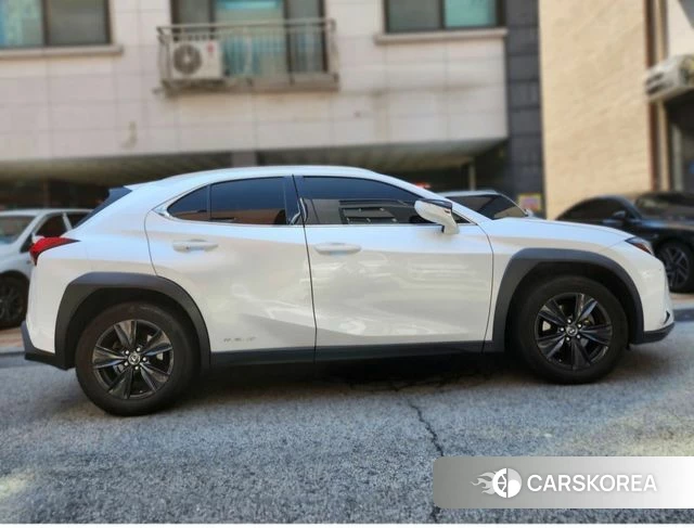 Lexus UX250h id 4680161 из Кореи 13