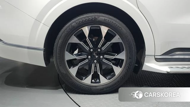 Kia Carnival 4th generation id 4662204 из Кореи 24